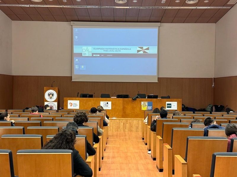 Mohamed Taouil gana la fase local de la Olimpiada de Matemática