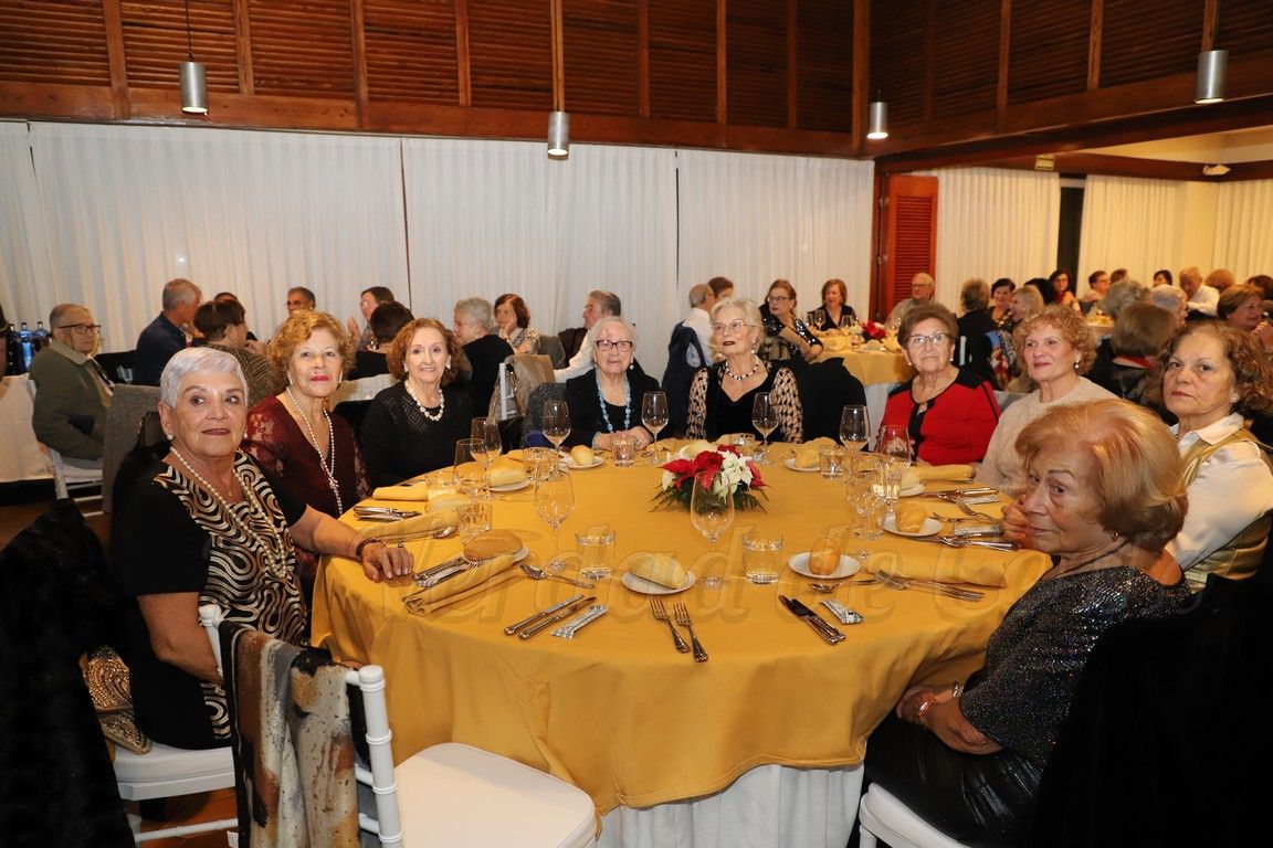 Cena Mayores 2 2024 14