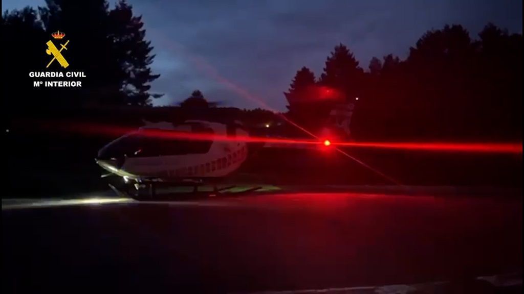 La Guardia Civil realiza un histórico rescate aéreo nocturno con gafas de visión nocturna