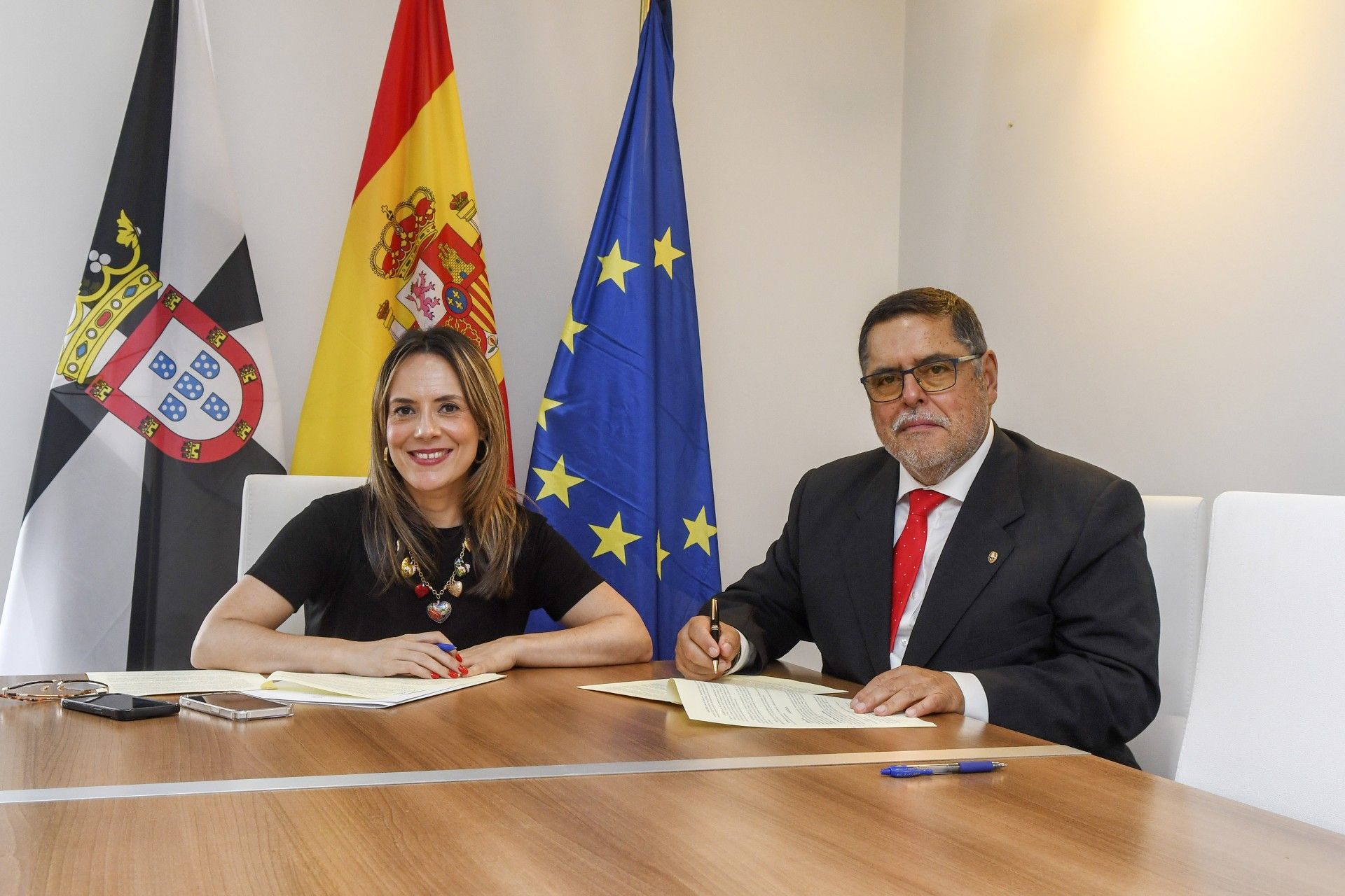 Pilar Orozco renueva el convenio de colaboración con la Sociedad Cultural Amigos de la Música