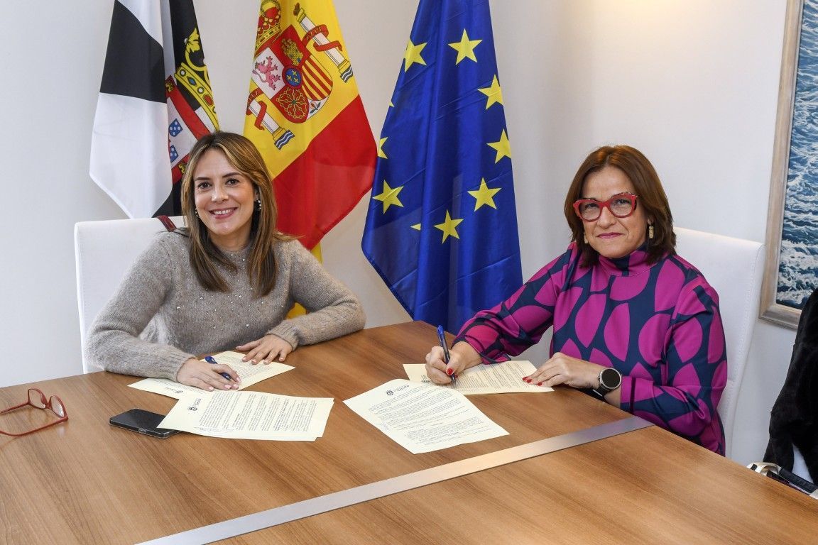 Pilar Orozco renueva los convenios de colaboración con la Cofradía de África y la Comunidad Israelita