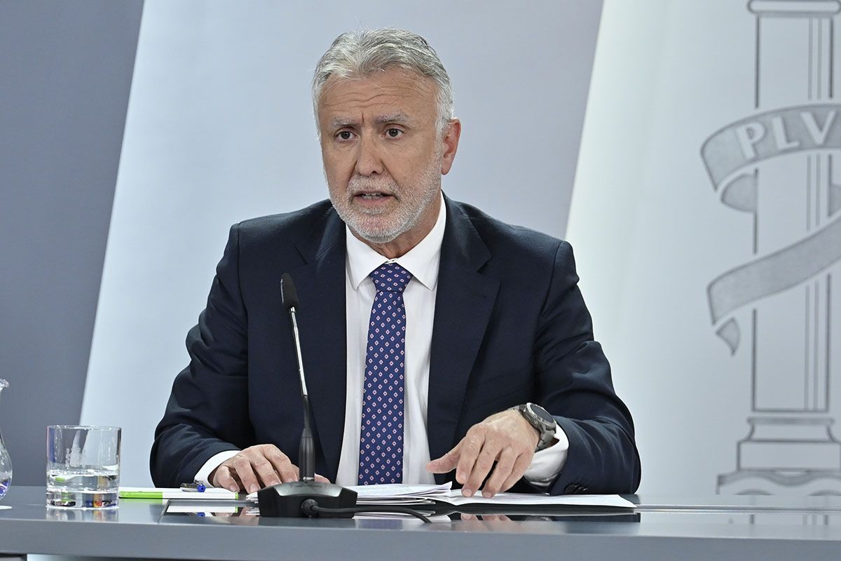 El ministro Ángel Torres desvela que padece cáncer