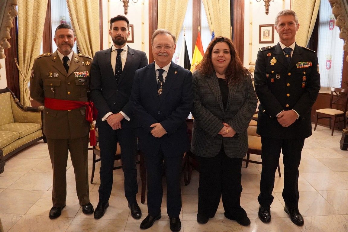 Medalla Ciudad Policia Nacional 09