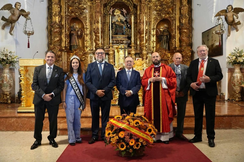 La Casa Regional de Ceuta en Melilla refuerza sus lazos con la ciudad en la Función Principal de San Daniel