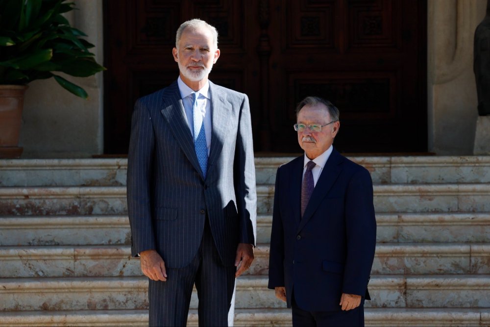 El Gobierno de Ceuta sale en defensa de Felipe VI tras las palabras de Sánchez