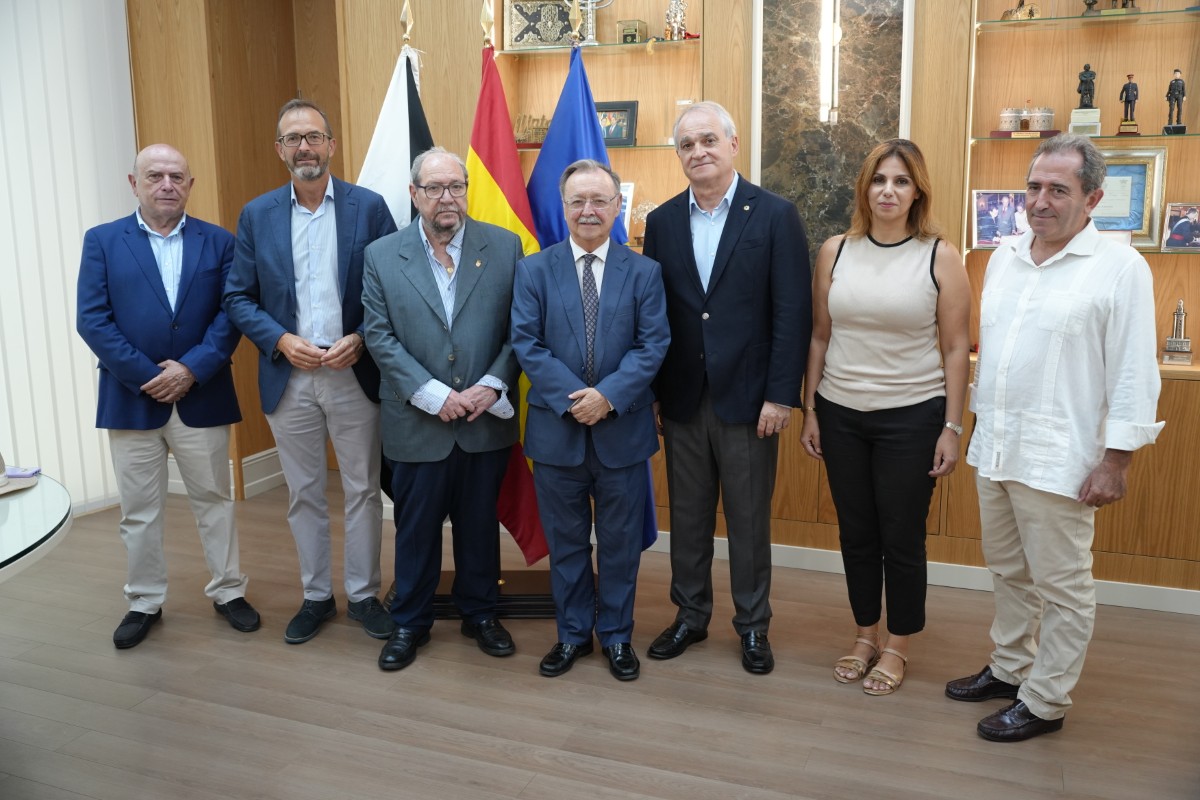 El presidente de Bidafarma traslada a Vivas su apoyo y solidaridad con Ceuta