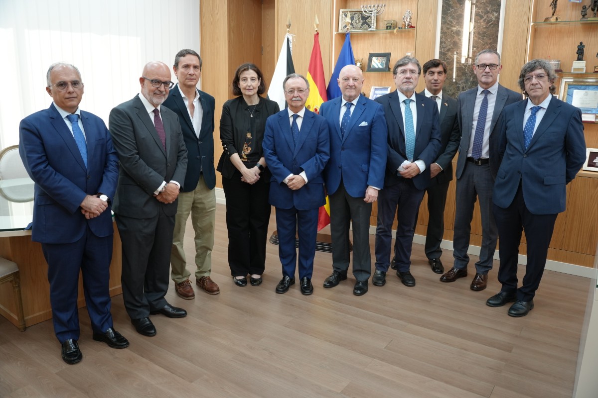 La presidenta del Consejo General del Notariado traslada a Vivas y al delegado del Gobierno su apoyo a Ceuta