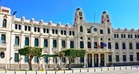 Melilla concede 2.424 becas para alumnos de Secundaria