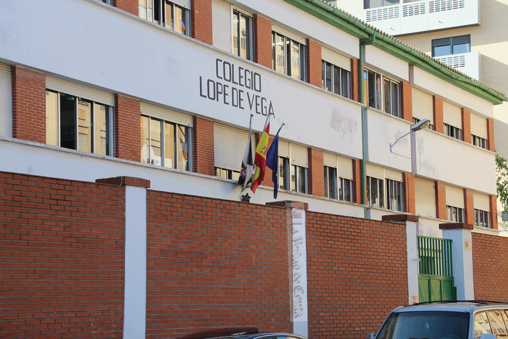 Casi 300 académicos, intelectuales y profesionales piden una respuesta inmediata ante la crisis en Ceuta