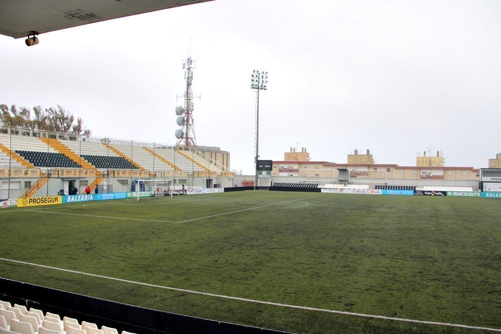 Todos los partidos de categoría nacional, a puerta cerrada