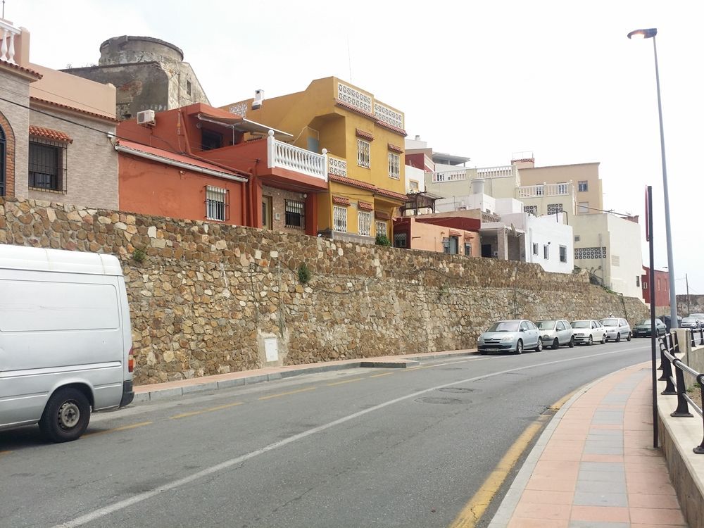 Fomento suspende los trabajos de asfaltado en el Recinto