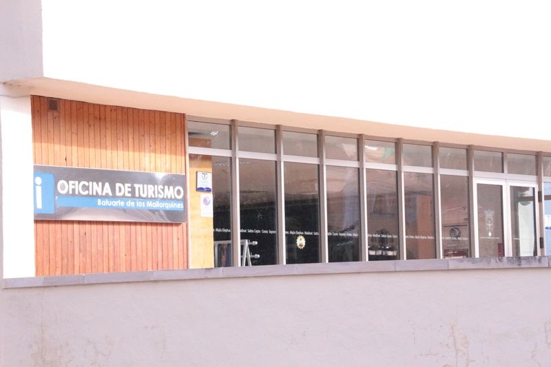 Retiran un punto del orden del día de Servicios Turísticos por una presunta prevaricación, según el MDyC