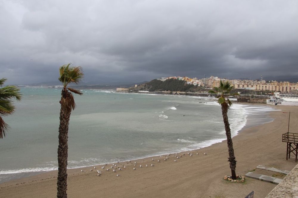 Hallan el cadáver de un joven inmigrante en la playa de la Ribera